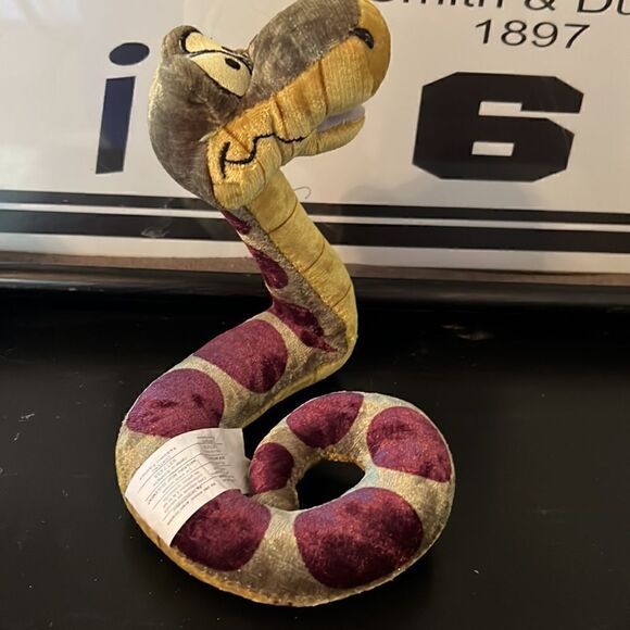 VINTAGE JUNGLE BOOK BABY KAA /RATTLE MINI BEAN BAG PLUSH RARE PREOWNED EXCELLENT - Picture 5 of 11